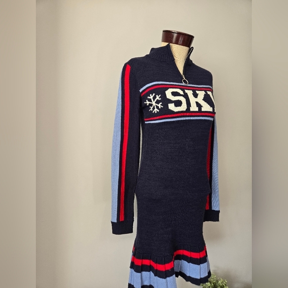 FRESHMAN 1996 Navy Knit SKI Sweater Dress with Stripes. Size Small - Picture 5 of 13